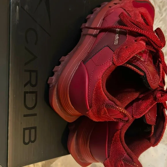 CL Cardi Women Reebok - Picture 1 of 7